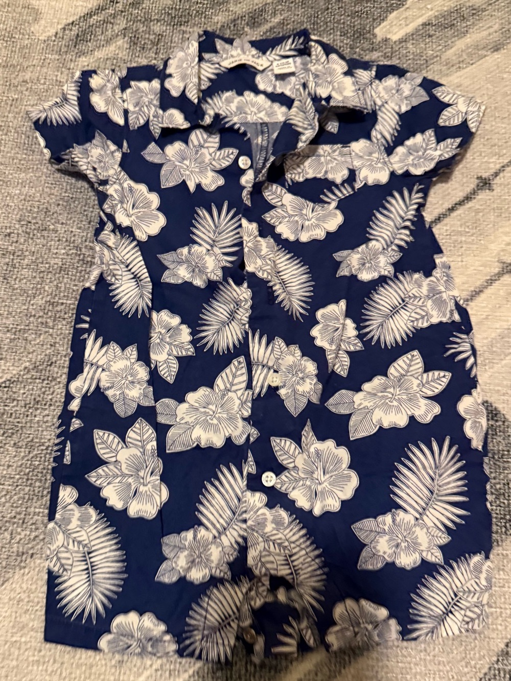 Hawaiian print Button-Up Romper